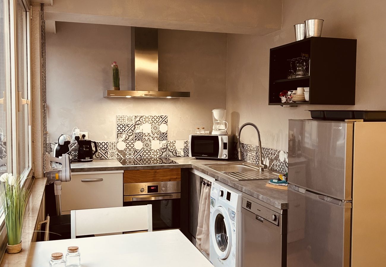 Apartment in Saint-Avold - Appartement 2 chambres 4 lits simples 