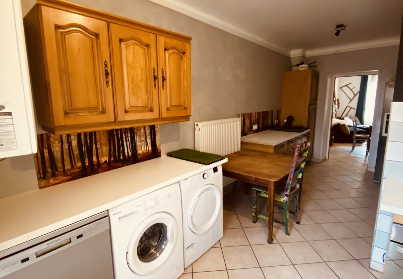 Apartment in Saint-Avold - Appartement Saint-Avold 3 chambres 1 lit double 3 lits simples 