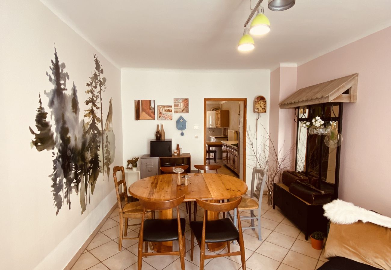 Apartment in Saint-Avold - Appartement Saint-Avold 3 chambres 1 lit double 3 lits simples 